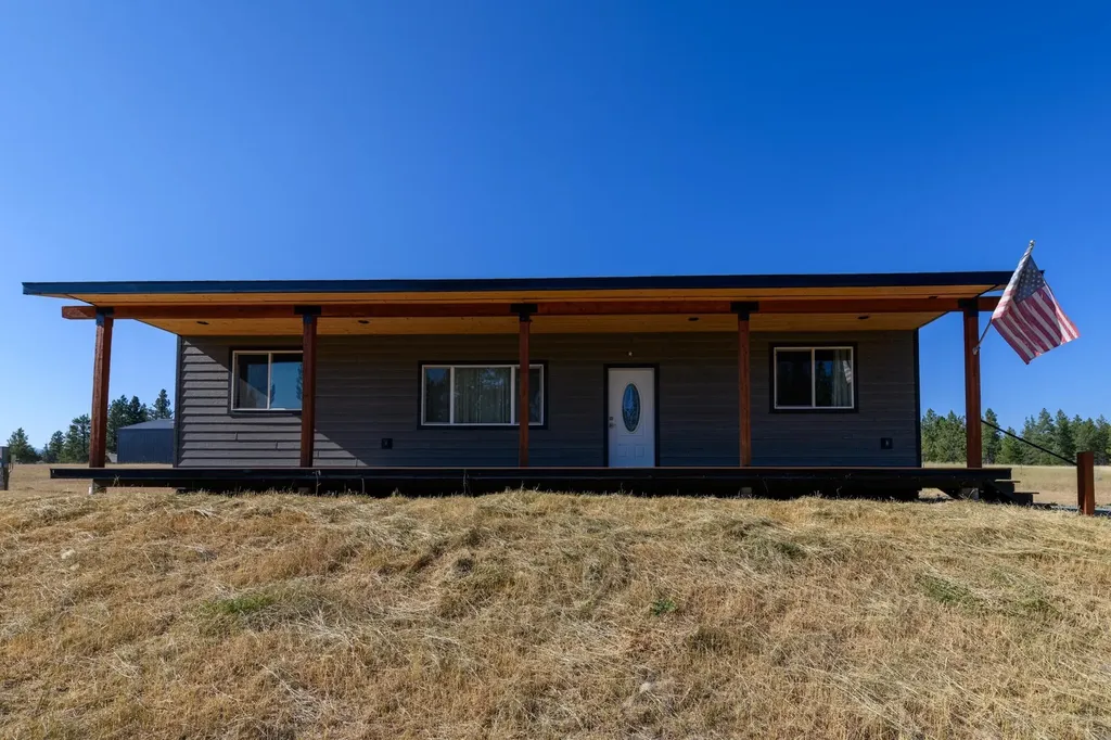 72 Joe Road Eureka MT 59917
