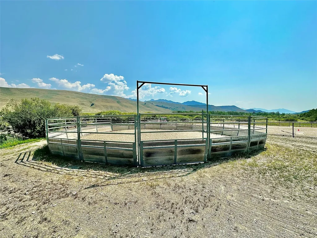 Lot 25 Sun West Ranch Cameron MT 59720