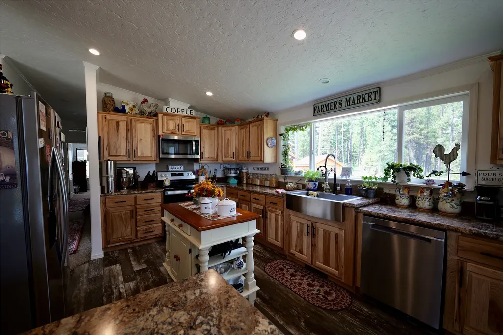 293 Jette Road Condon MT 59826