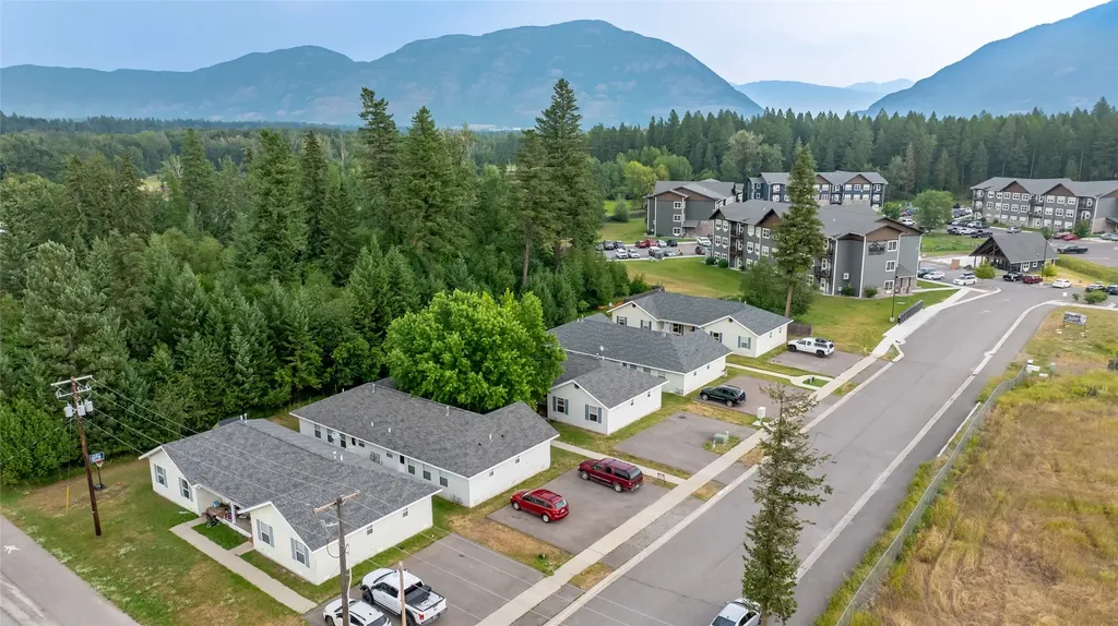323/325 Bills Lane Columbia Falls MT 59912