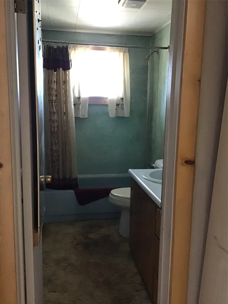 102 Kerlee Avenue Darby MT 59829