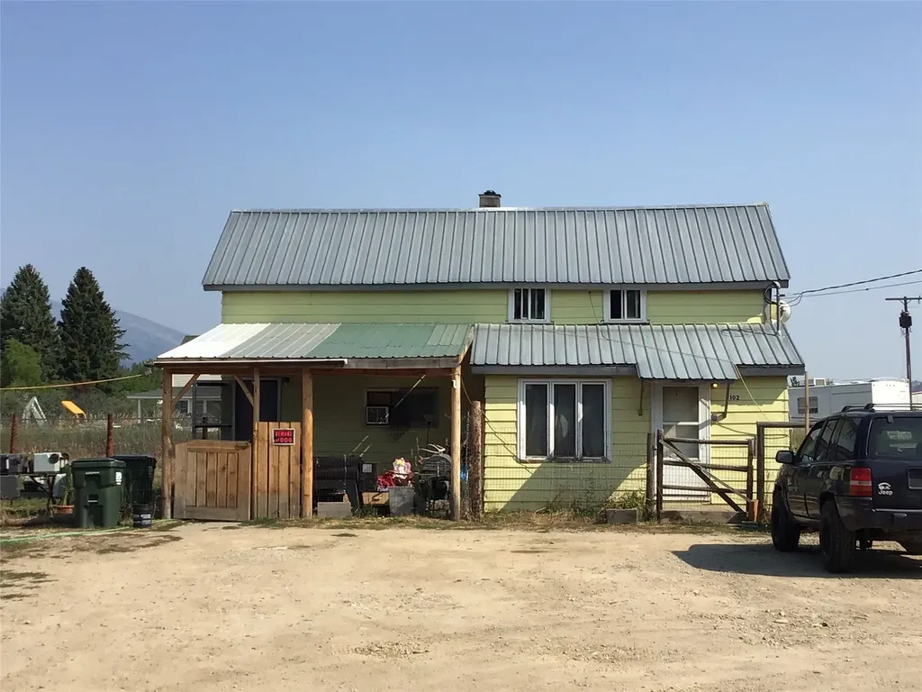 102 Kerlee Avenue Darby MT 59829