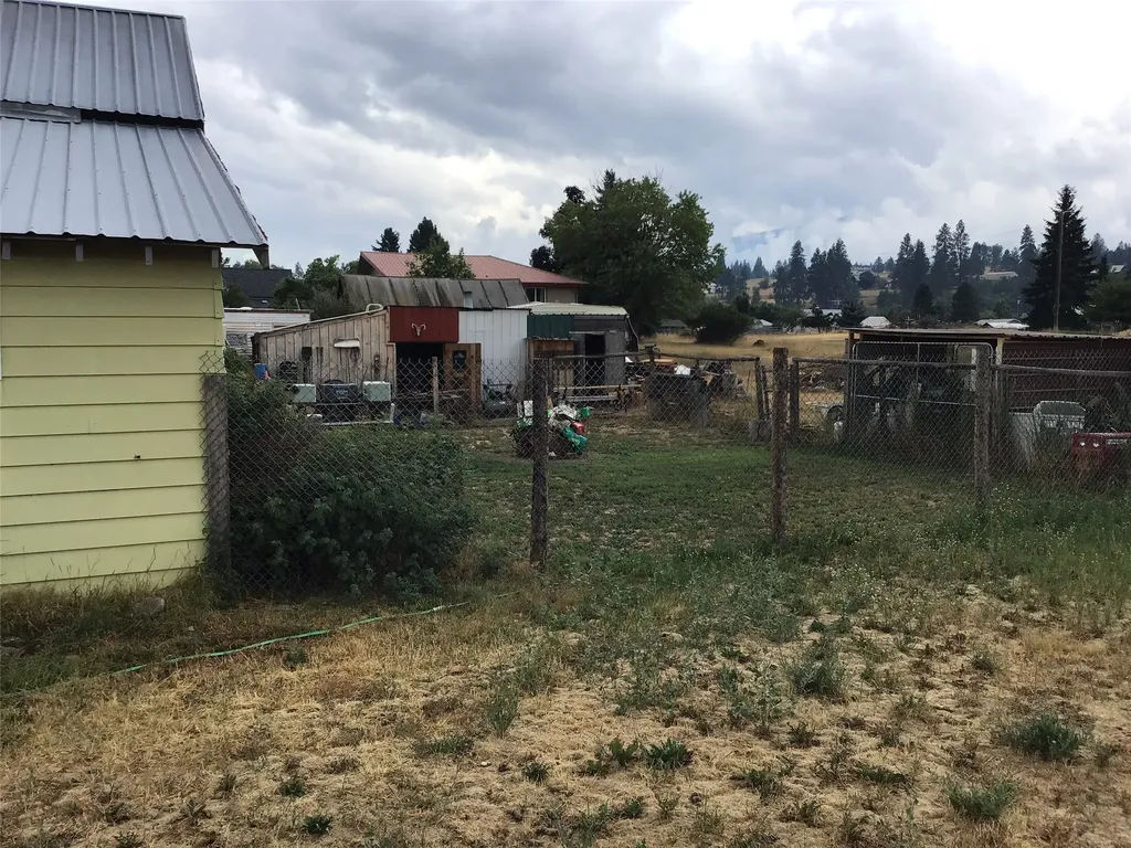 102 Kerlee Avenue Darby MT 59829