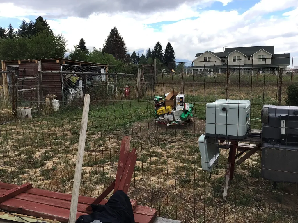 102 Kerlee Avenue Darby MT 59829