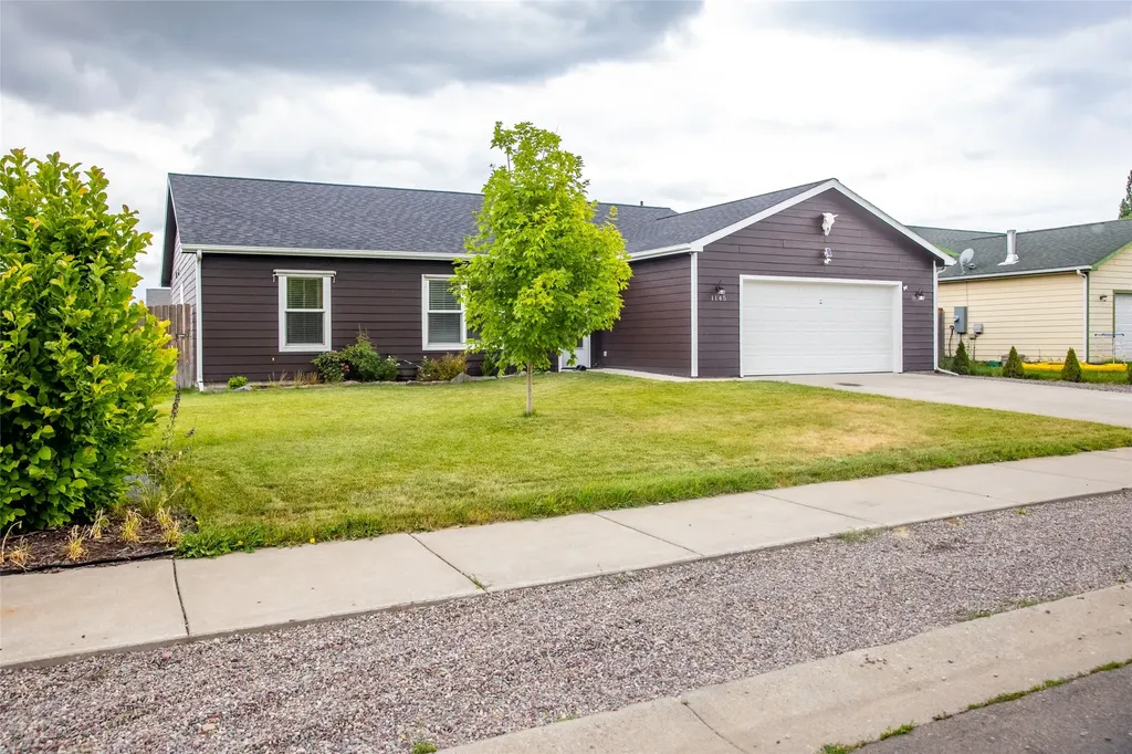 1145 Klondyke Loop Somers MT 59932