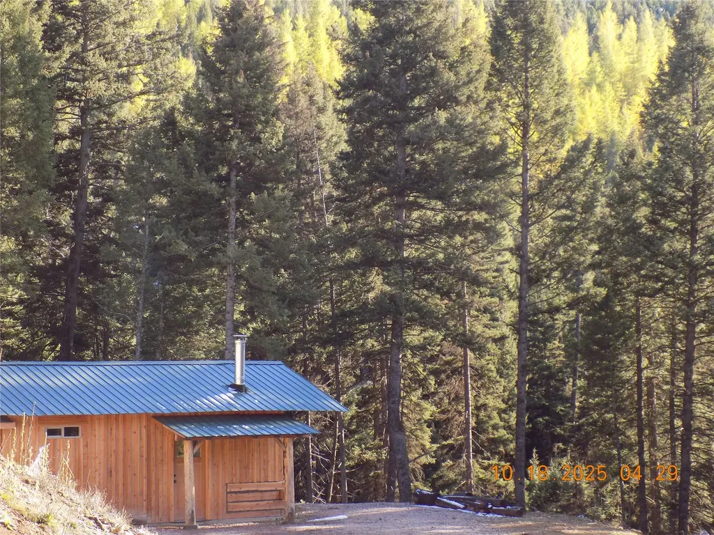 6 Cramer Springs Trail Clinton MT 59825