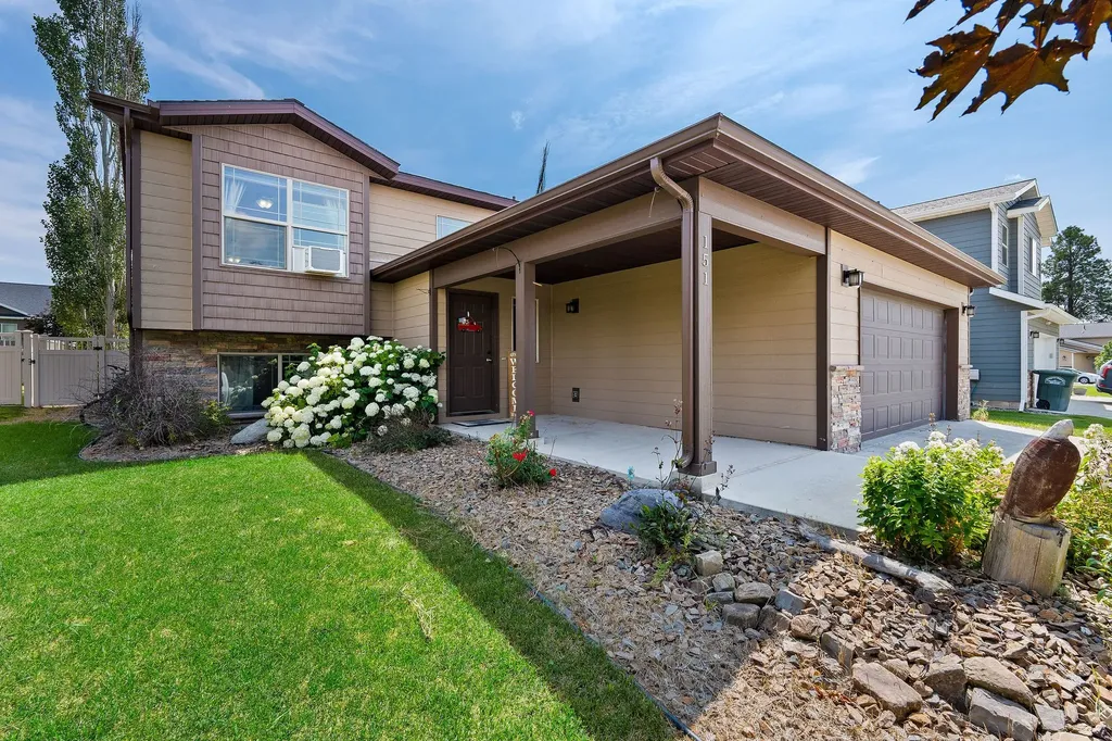 151 Weimar Way Kalispell MT 59901