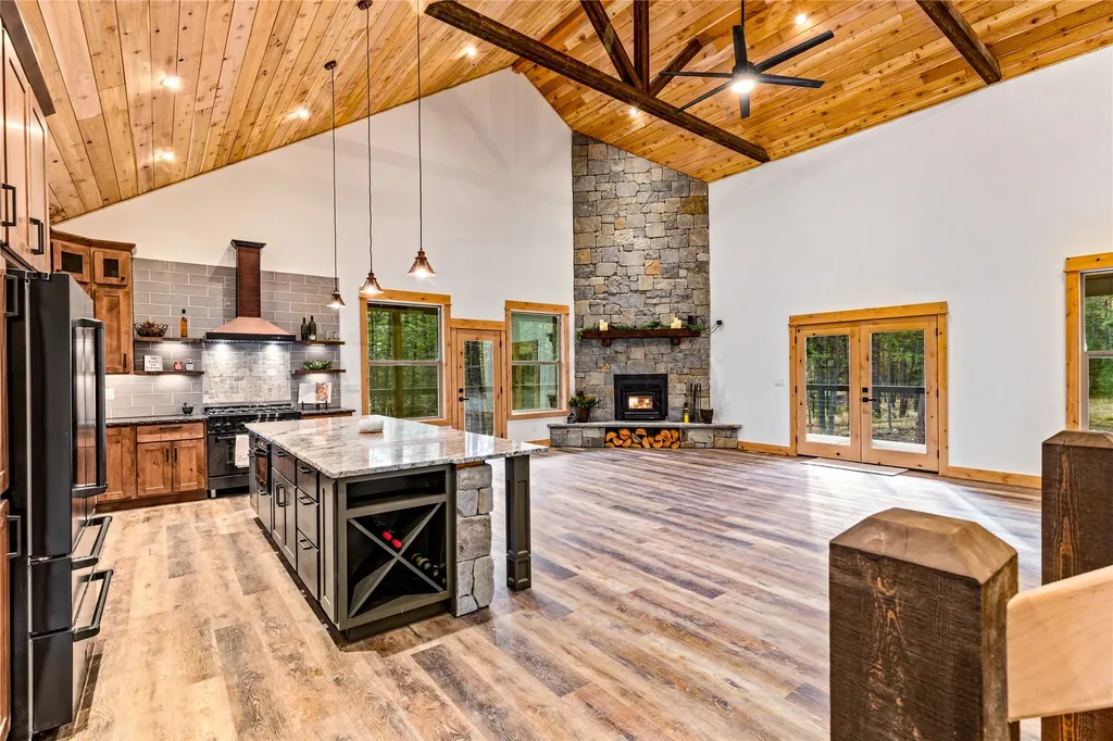 212 Colter South Road Lakeside MT 59922