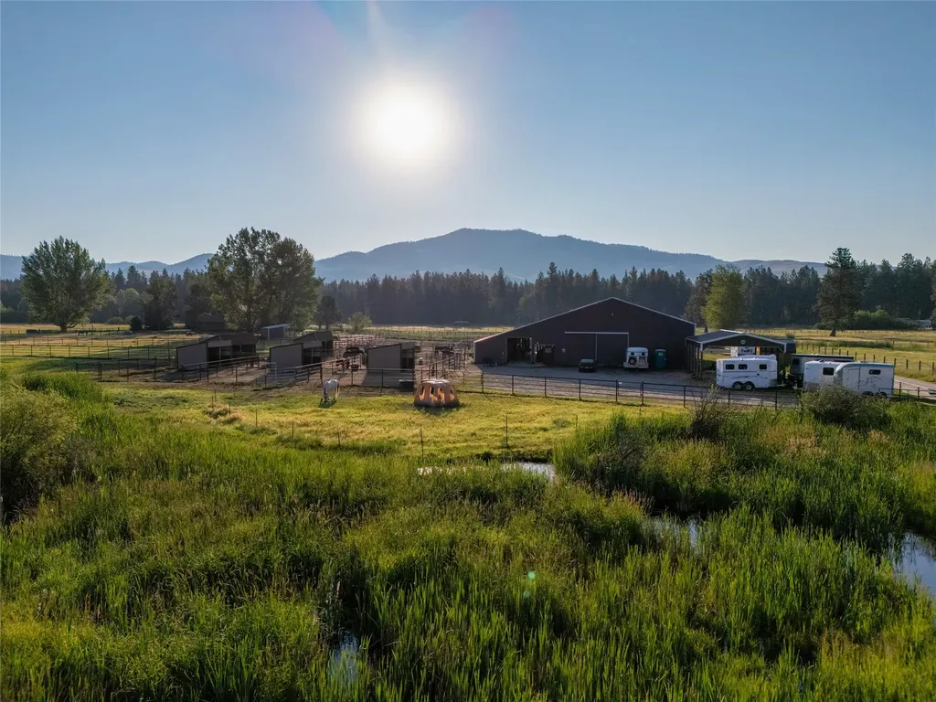 5228 Gardner Lane Florence MT 59833