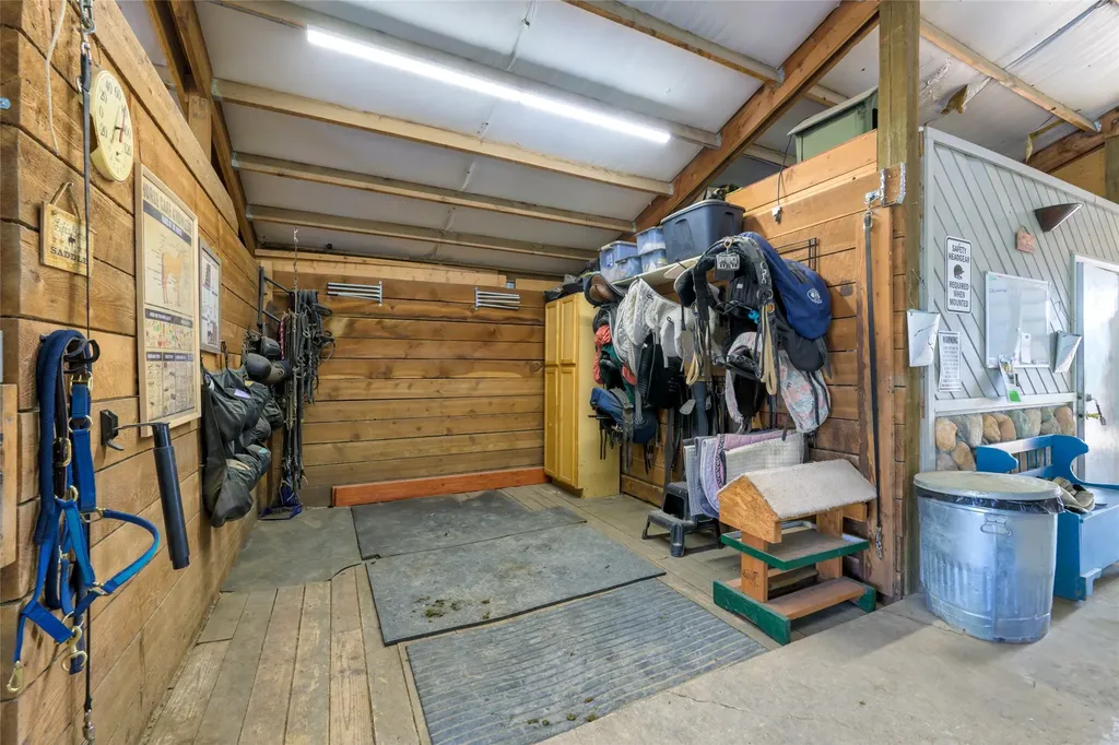 5228 Gardner Lane Florence MT 59833