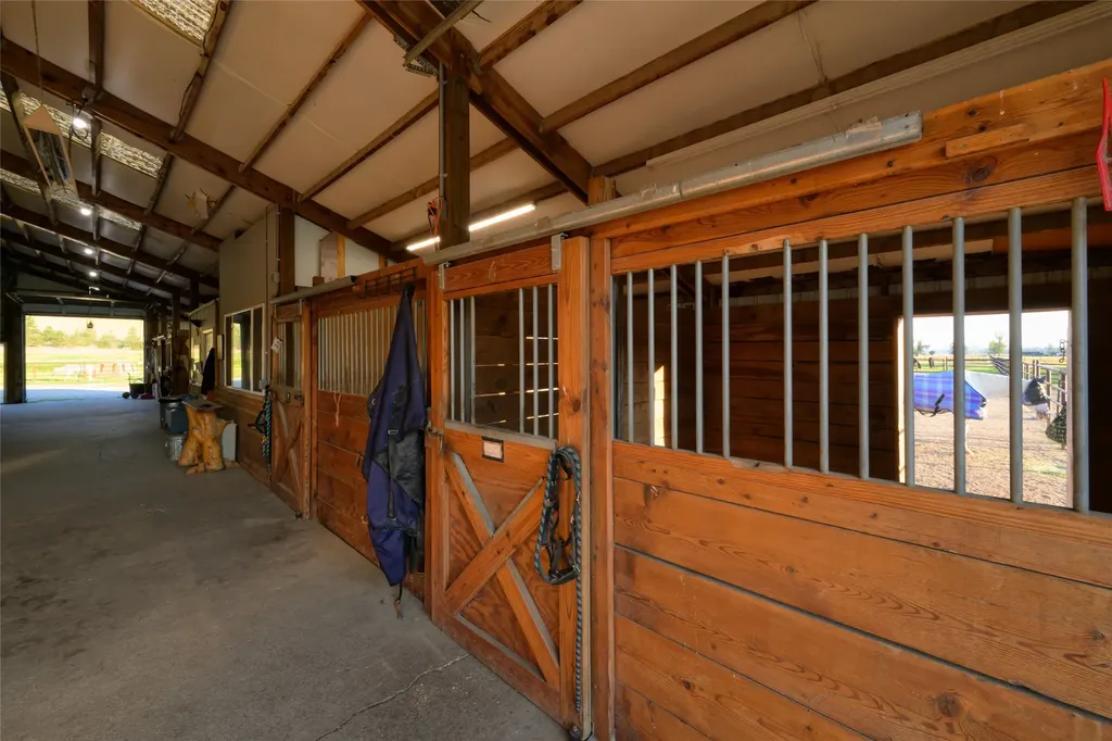 5228 Gardner Lane Florence MT 59833