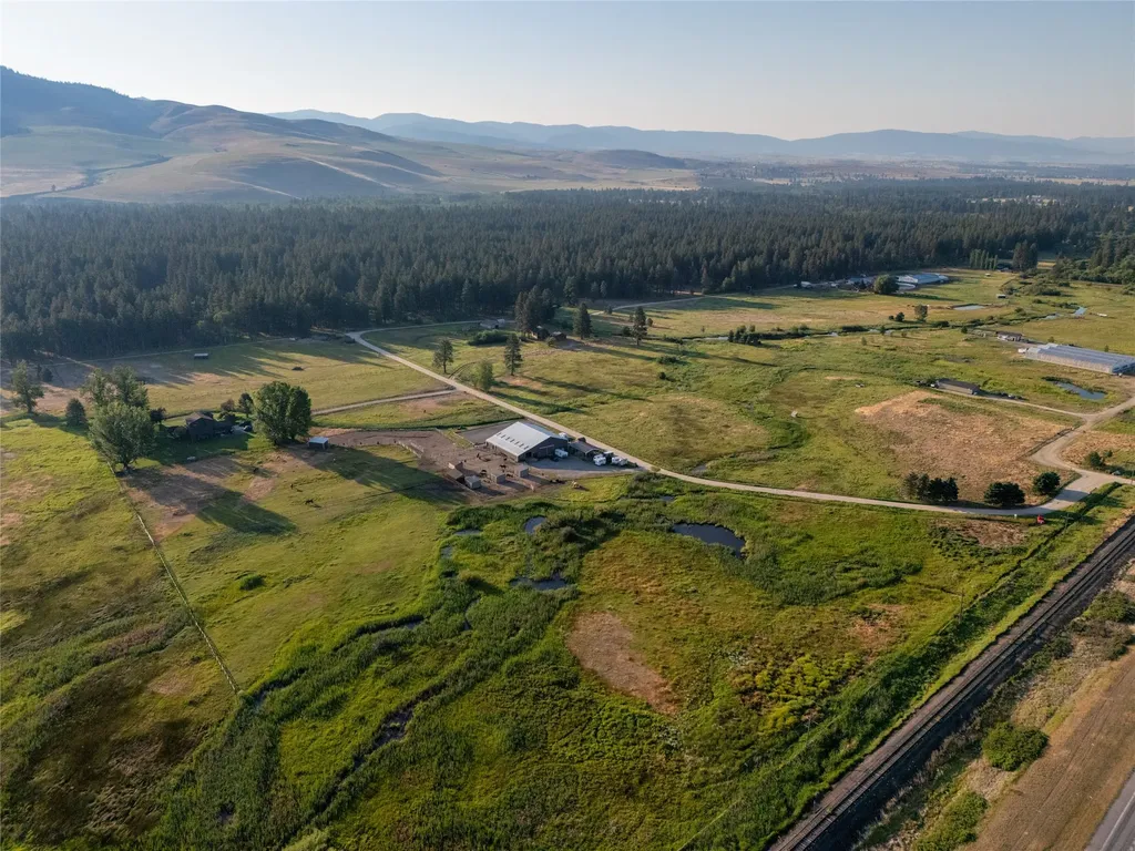 5228 Gardner Lane Florence MT 59833