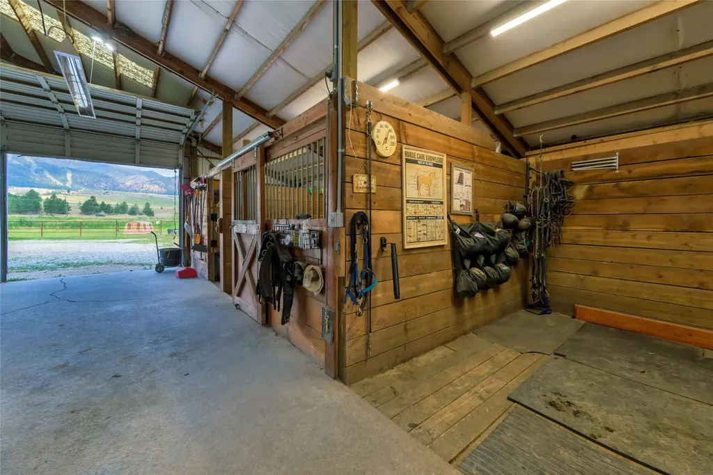 5228 Gardner Lane Florence MT 59833