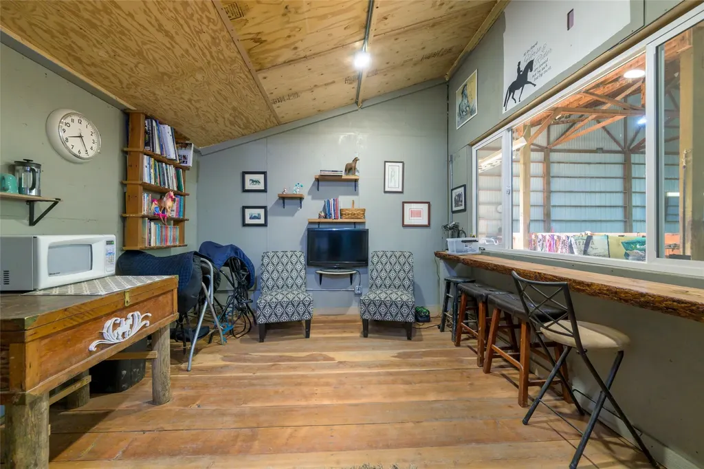 5228 Gardner Lane Florence MT 59833