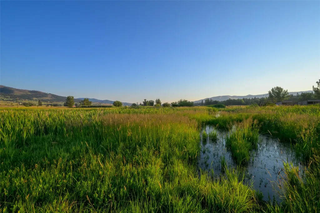 5228 Gardner Lane Florence MT 59833
