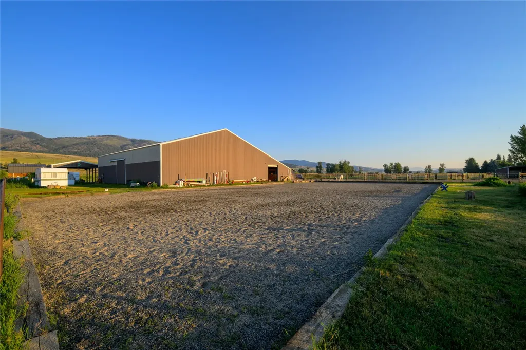 5228 Gardner Lane Florence MT 59833