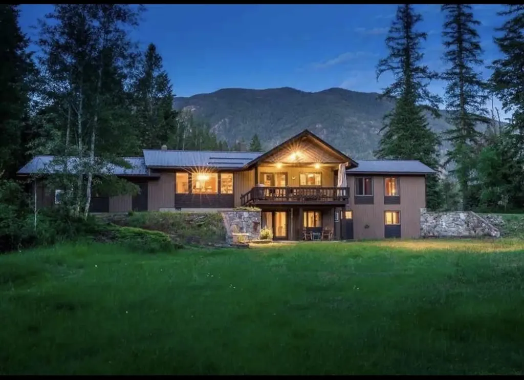 2378 Lake Creek Road Troy MT 59935