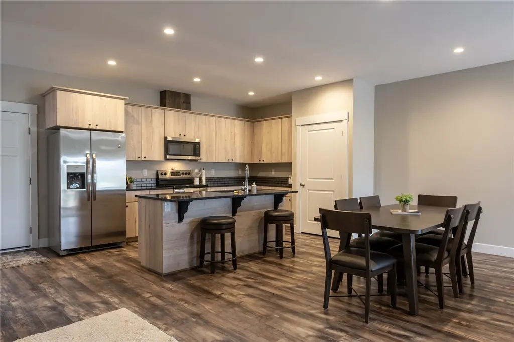 2149 Twin Buck Trail Kalispell MT 59901