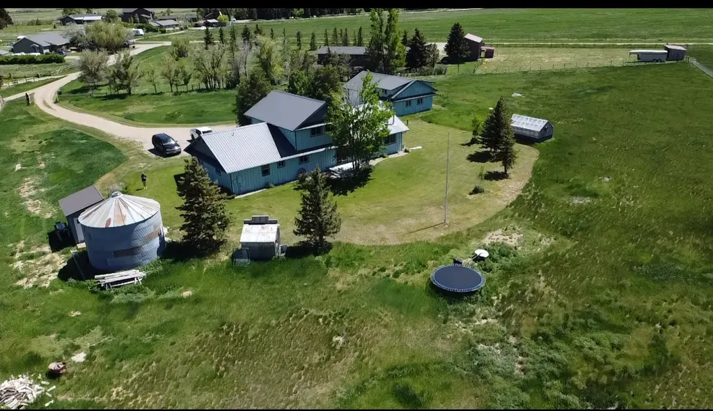 7 Hardy Circle Ennis MT 59729