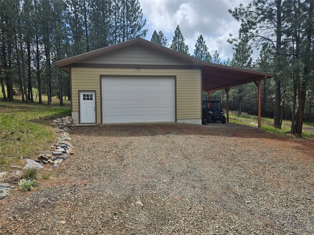 3 Skunk Alley Lane Hot Springs MT 59845