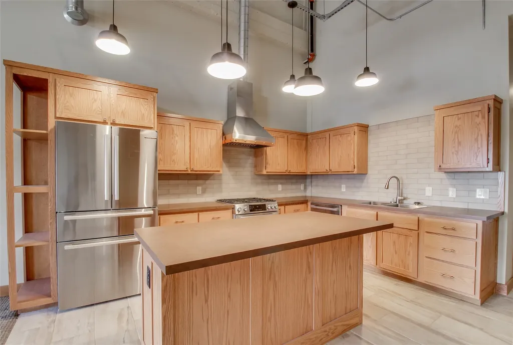 1363 Montana Avenue Billings MT 59101