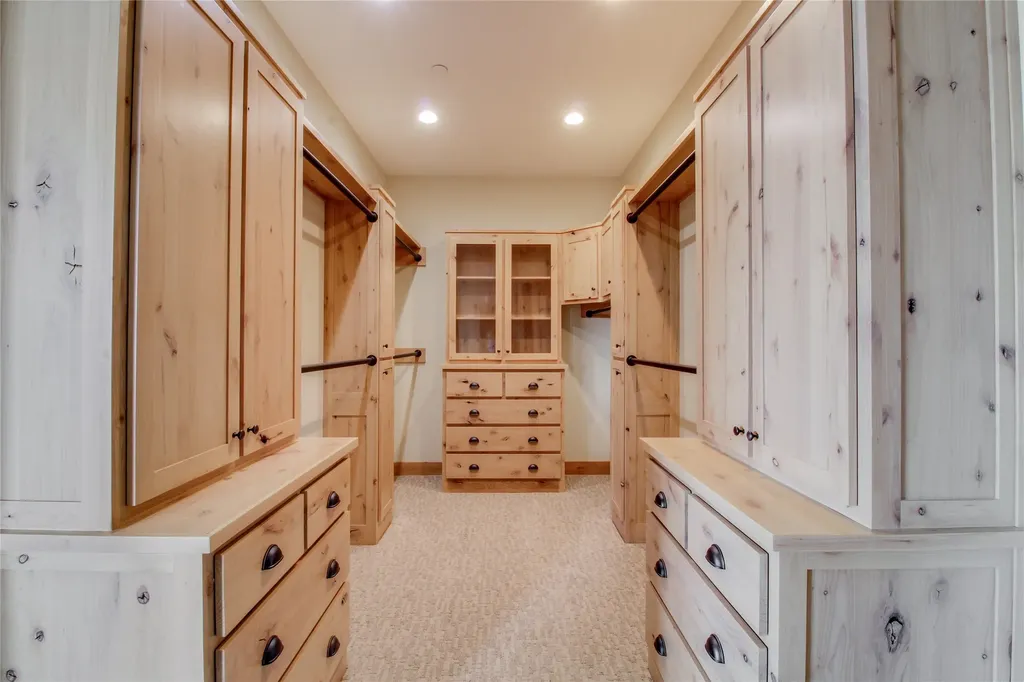 1363 Montana Avenue Billings MT 59101