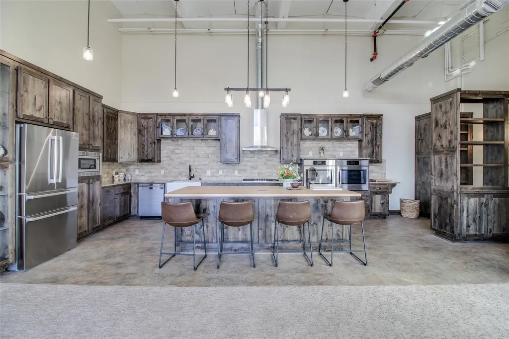 1363 Montana Avenue Billings MT 59101