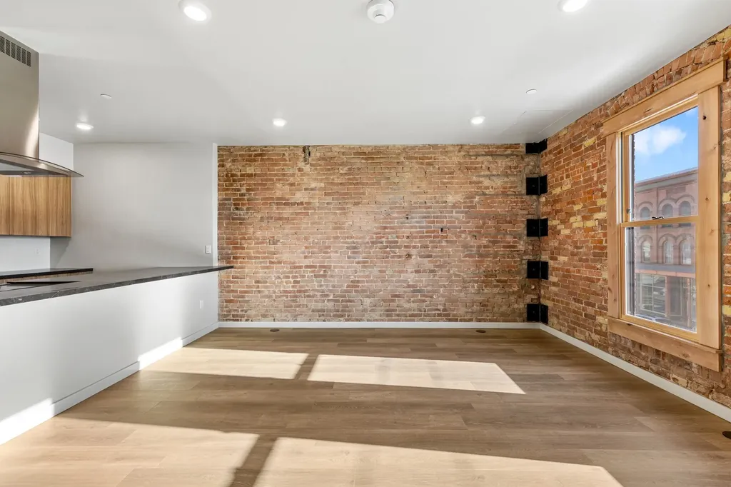 59 E Park Street Butte MT 59701