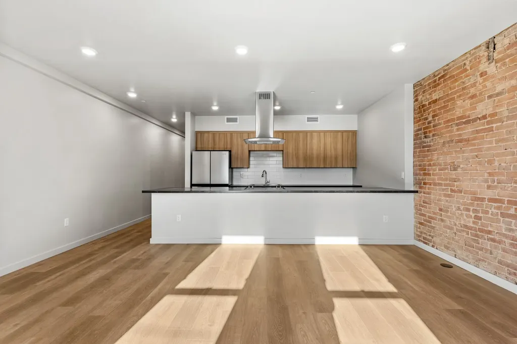 59 E Park Street Butte MT 59701