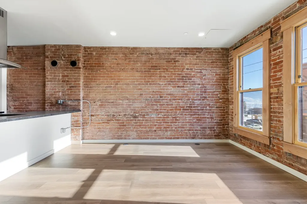 59 E Park Street Butte MT 59701