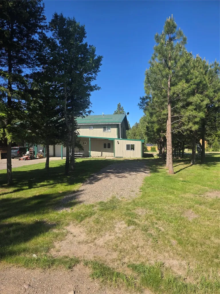 4269 Abe Lincoln Road Lincoln MT 59639