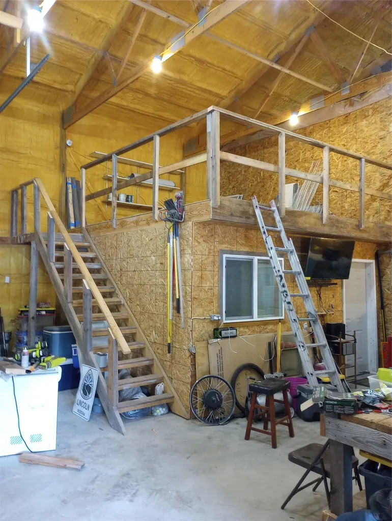 4269 Abe Lincoln Road Lincoln MT 59639