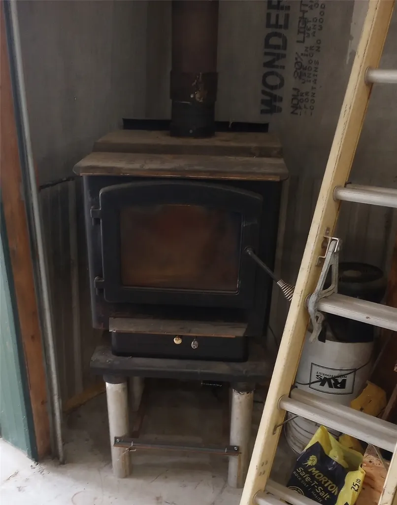 4269 Abe Lincoln Road Lincoln MT 59639