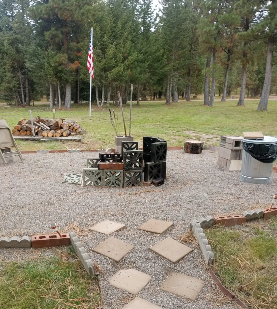 4269 Abe Lincoln Road Lincoln MT 59639