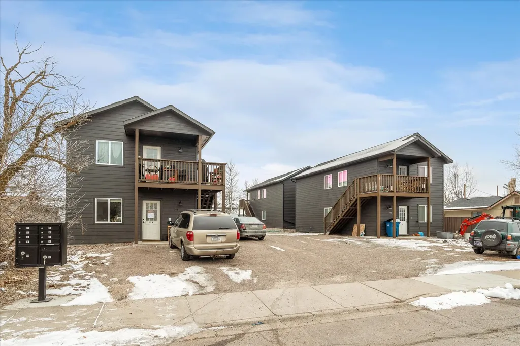 203 9th Avenue W Polson MT 59860