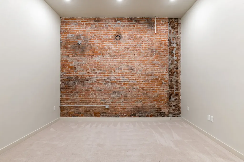 59 E Park Street Butte MT 59701