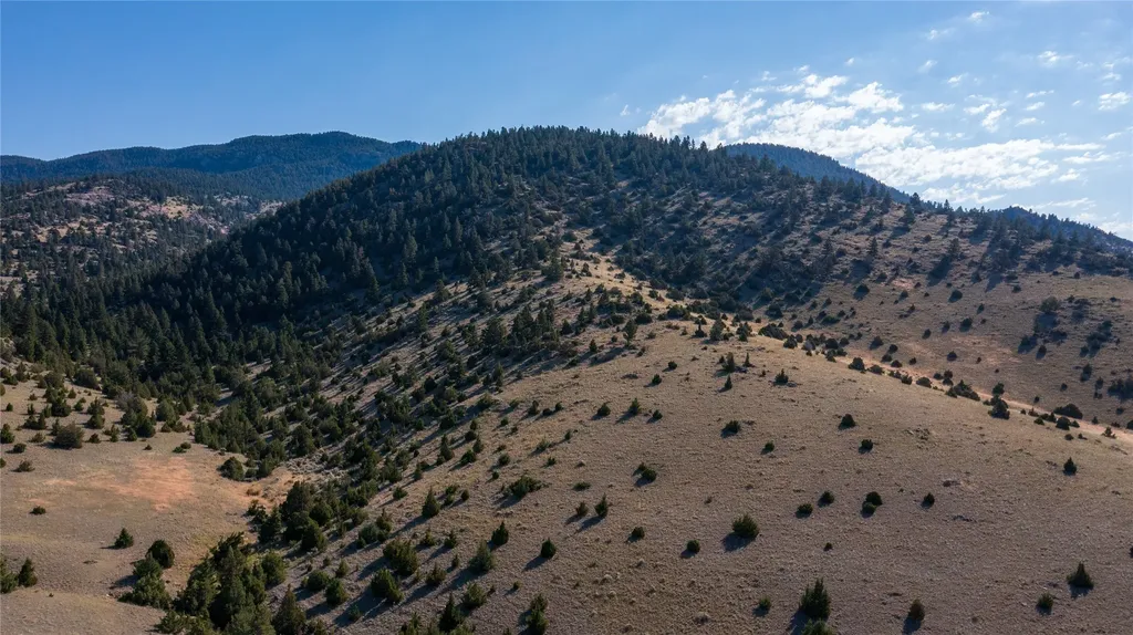 902 Lower Valley Road Boulder MT 59632
