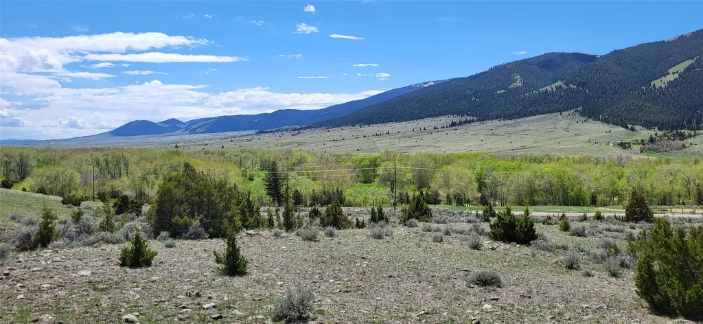 902 Lower Valley Road Boulder MT 59632