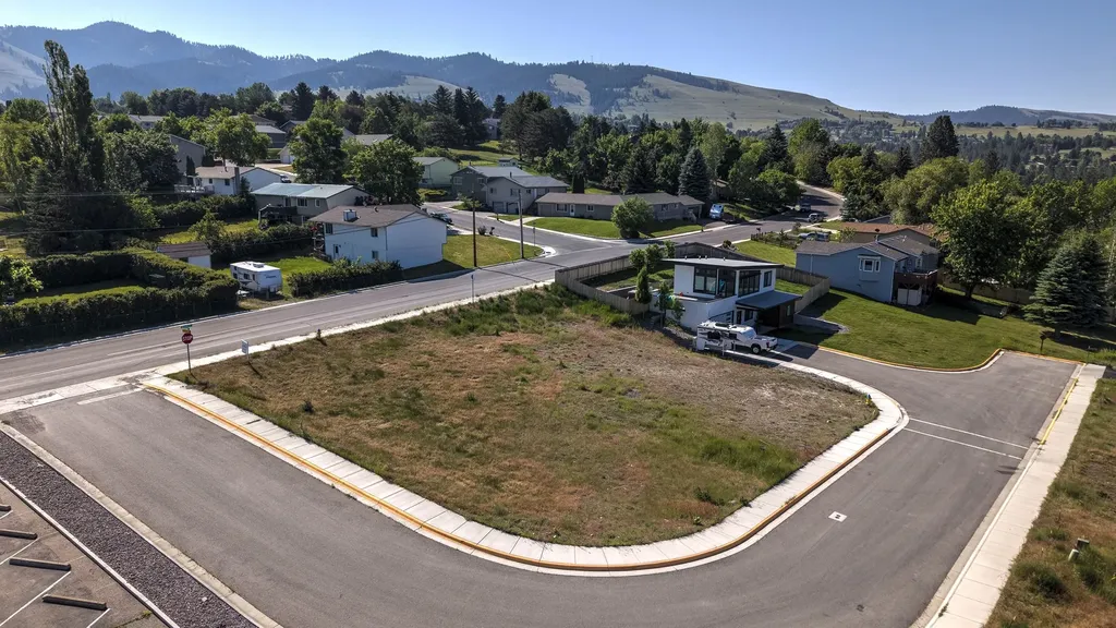 2615 Gharrett Street Missoula MT 59803