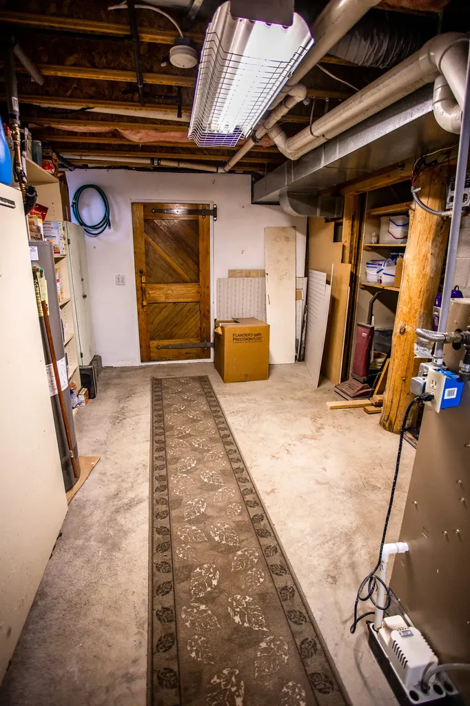 3358 Strandskov Road Lincoln MT 59639
