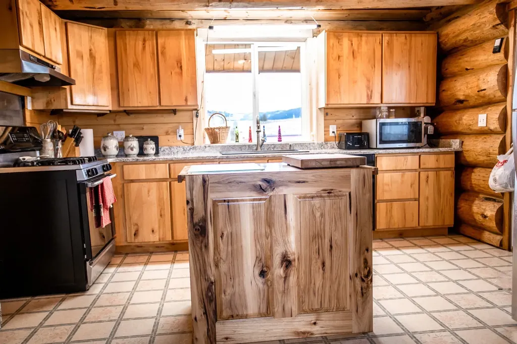 3358 Strandskov Road Lincoln MT 59639