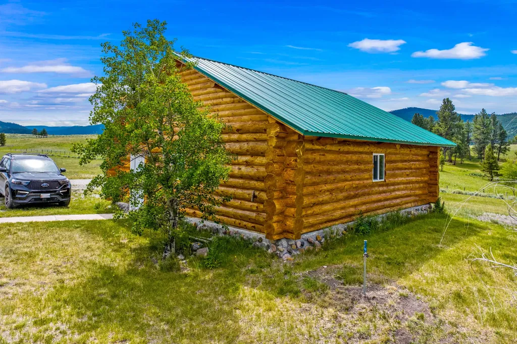 3358 Strandskov Road Lincoln MT 59639