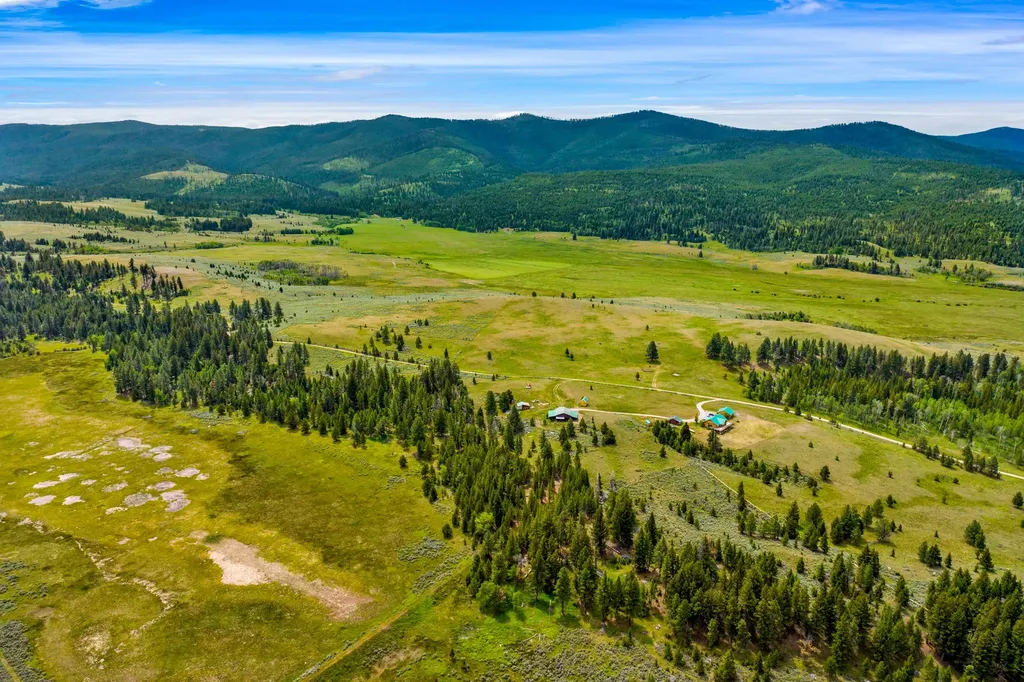 3358 Strandskov Road Lincoln MT 59639