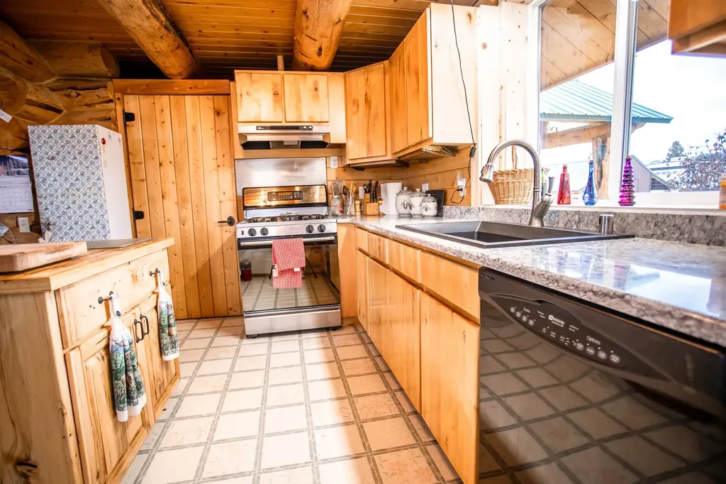 3358 Strandskov Road Lincoln MT 59639