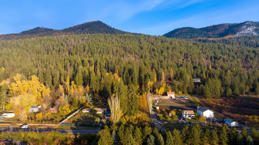21770 Mt Highway 35 Bigfork MT 59911