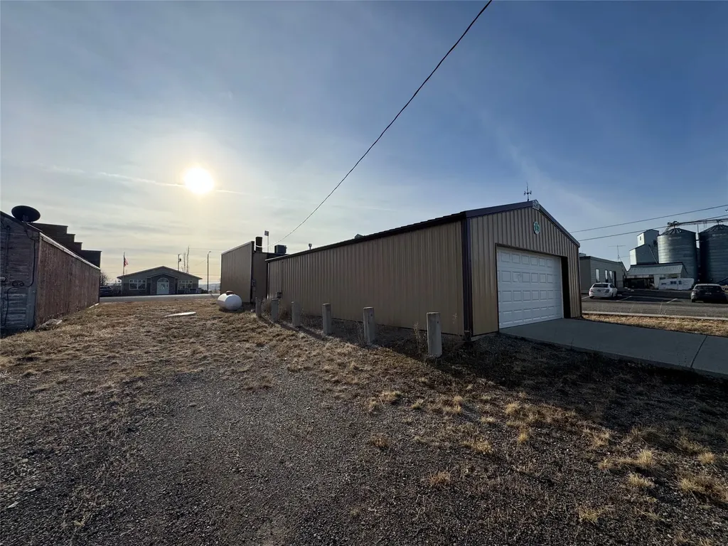 25 Main Street W Dutton MT 59433