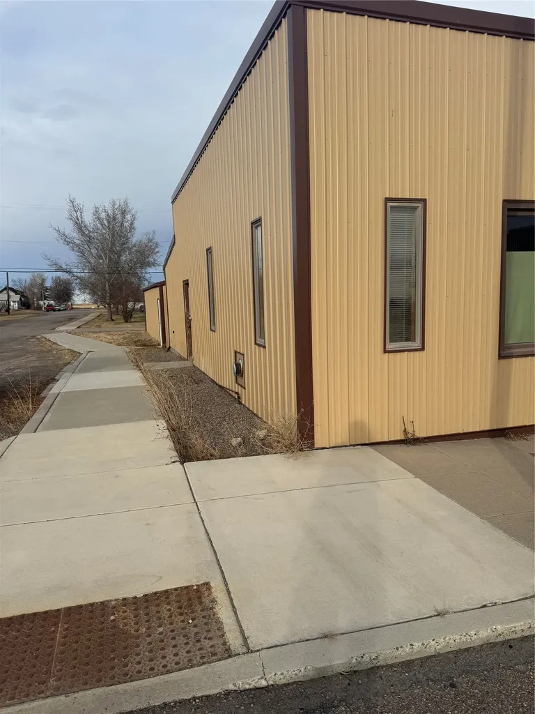 25 Main Street W Dutton MT 59433