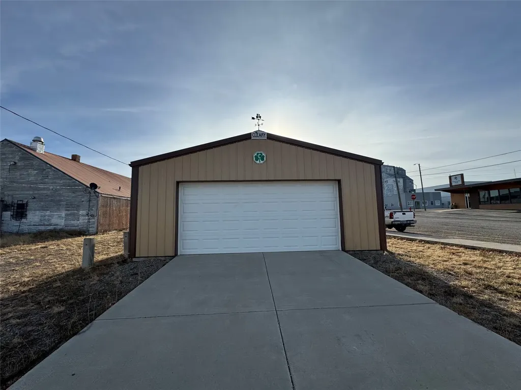 25 Main Street W Dutton MT 59433