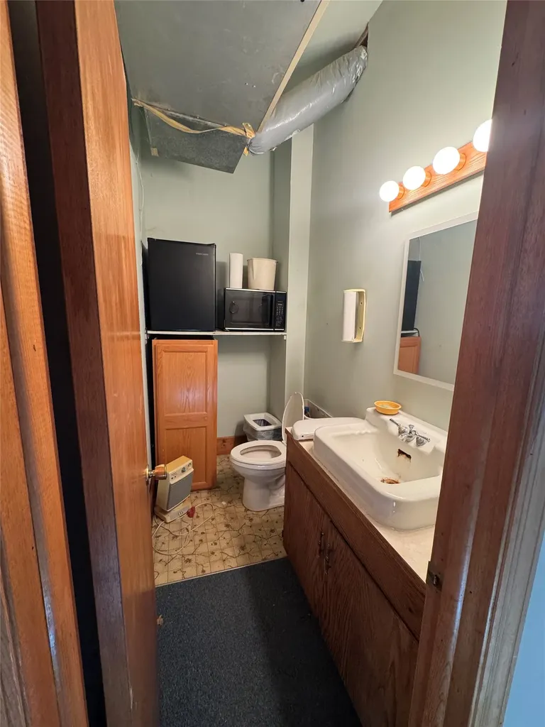 25 Main Street W Dutton MT 59433