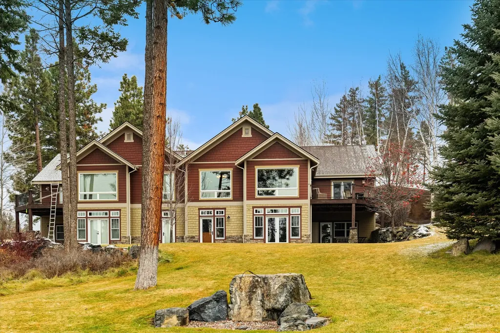 348 Jib Lane Lakeside MT 59922